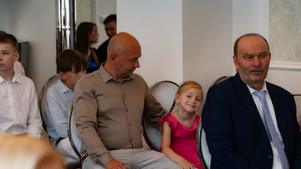 Anita i Krzysztof — reportaż ślubny — zdjęcie 8 z 30