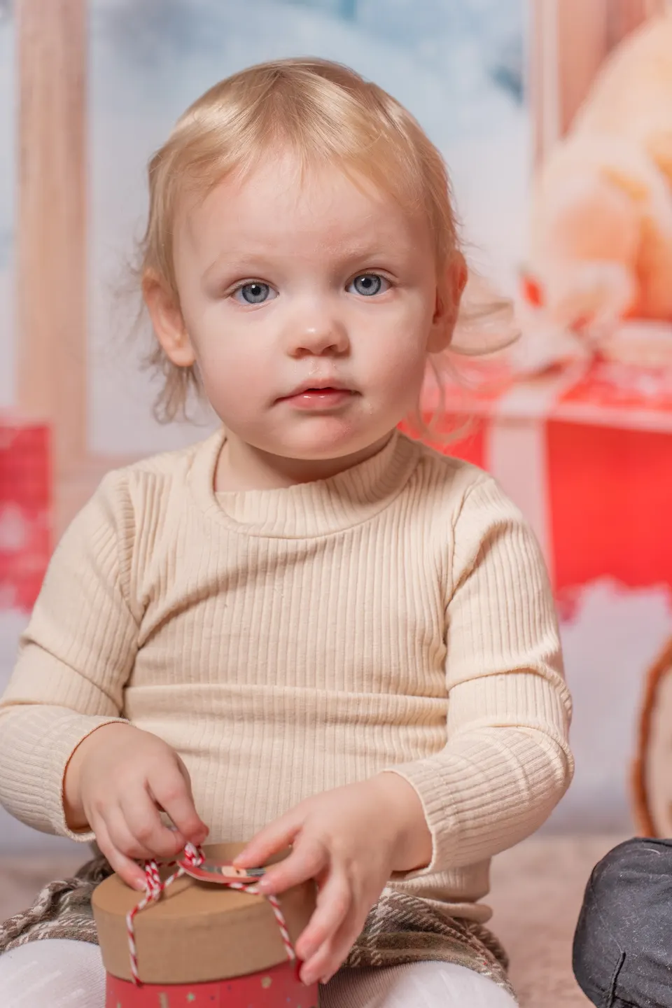 Edyta z rodziną — sesja świąteczna — zdjęcie 12 z 24