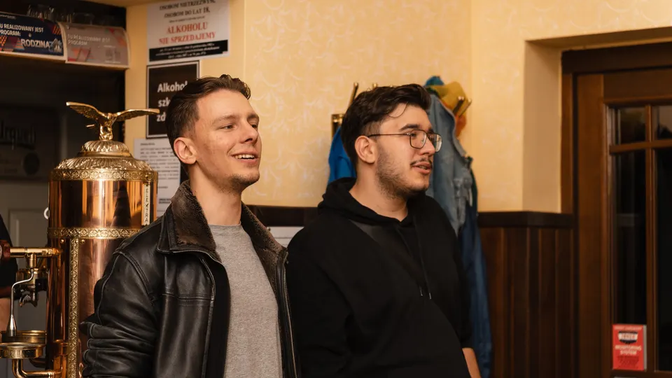 Koncert Alana w Kawernie Pod Orłem — zdjęcie 20 z 24